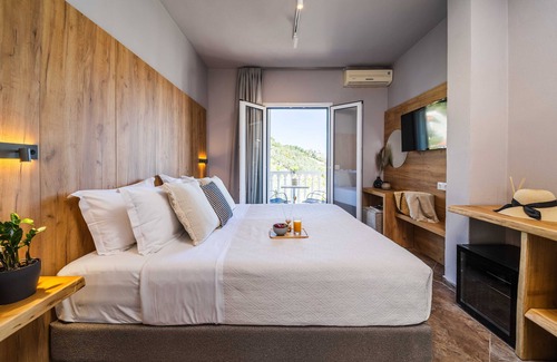 Skiathos Town Casa | Skiathos Avaton Garden