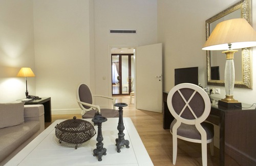 Agia Paraskevi Hotel | Skiathos Princess Resort