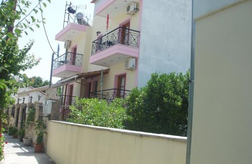 Skiathos Town Apartamento | SKIATHOS STUDIOS
