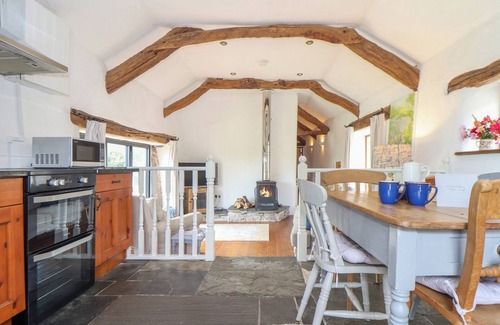Callington Cabaña | SKIBER LONG, family friendly, character holiday cottage in Launceston