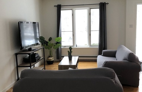 Bromont Casa | Skiing, biking, hiking, golf and water park all within a 2 min drive!