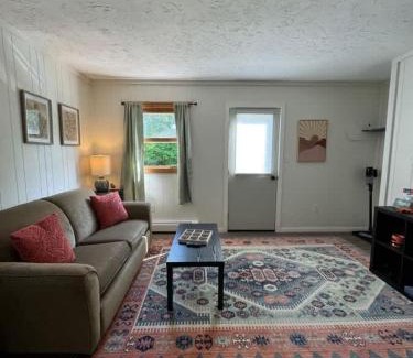 Bessemer Casa | Skiing in Style at Powderhorn Mountain