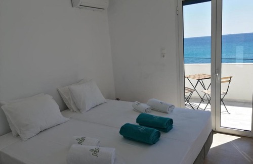 Paralia Agias Fotinis Apartamento | Skinosummer
