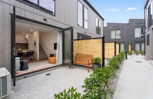 Arthur's Point Casa | Skippers Rest - Townhouse