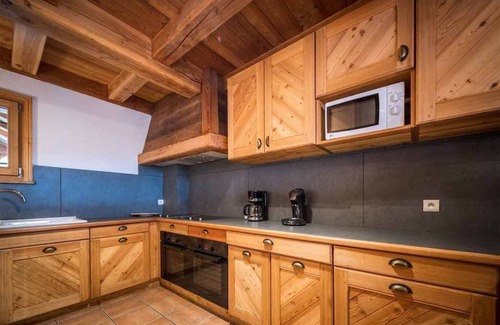Cognet Chalet De Esquí | Skis aux Pieds ! Chalet + Sauna & Jacuzzi Privés