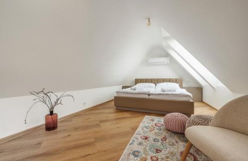 Velke Bilovice Apartamento | SKLEP 38
