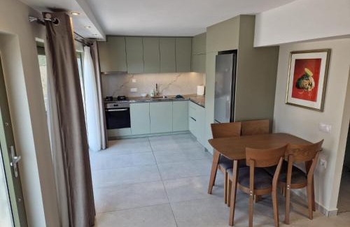 Fanari Apartamento | Skoza farm house