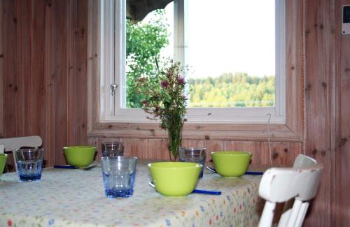 Arjang Casa | Skräddarbo