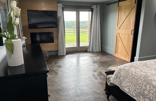Round Top Casa | Skull Creek Ranch Cotton Gin II