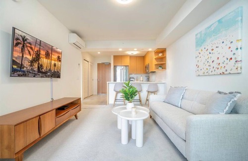 Ala Moana Condominio | Sky Ala Moana 2307: 1 BR, 1 BA Condominium in Honolulu, Sleeps 4