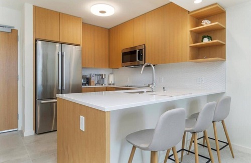 Ala Moana Condominio | Sky Ala Moana 2307: 1 BR, 1 BA Condominium in Honolulu, Sleeps 4