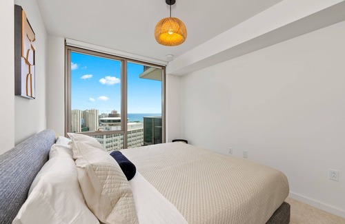 Ala Moana Condominio | Sky Ala Moana 3305: 1 BR, 1 BA Condominium in Honolulu, Sleeps 2