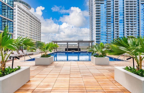Ala Moana Condominio | Sky Ala Moana 4005: 1 BR, 1 BA Condominium in Honolulu, Sleeps 2