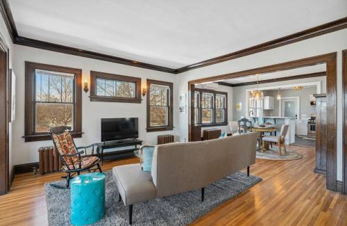 Bryant Apartamento | Sky Apt in Majestic MPLS Duplex