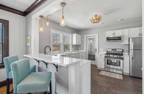 Bryant Apartamento | Sky Apt in Majestic MPLS Duplex