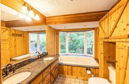 Bryson City Chalet De Esquí | Sky Bear Lodge at Three Little Bears Retreat