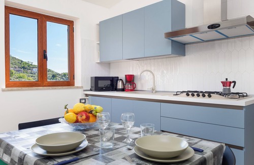 Sant'Agata sui Due Golfi Apartamento | Sky Blue Guesthouse