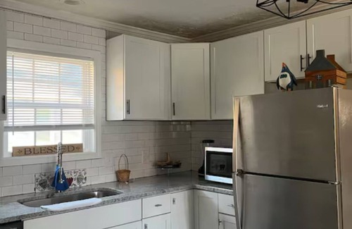 Goldsboro Casa | Sky Blue house