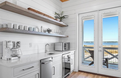 Pensacola Casa | Sky High- pup friendly home w/pool, sleeps 26!