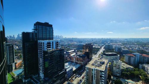 South Yarra Apartamento | Sky-high South Yarra luxury 2 bed sleeping up to 4