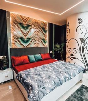 Greater Noida Apartamento | Sky-high studio