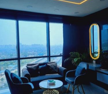 Greater Noida Apartamento | Sky-high studio