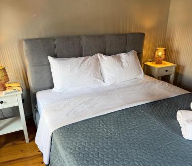 Old Town Apartamento | Sky House in Old Town Xanthi 2BR - Meno Homes 9