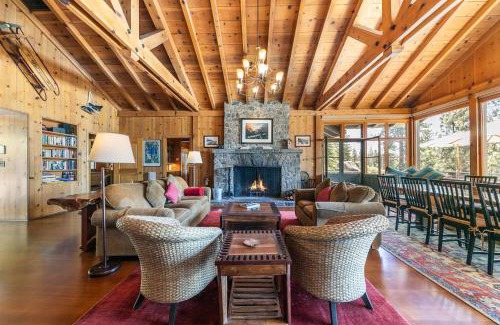 Brockway Casa | Sky Rocks - Private Beach, Buoy & Pier, HOA Swimming Pool & Tennis