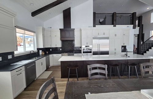 Fish Haven Casa | Sky Sapphire Haven Cabin