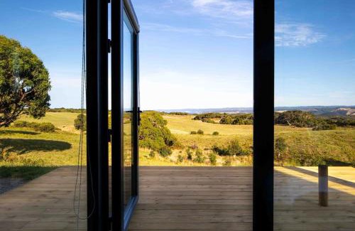 Cape Otway Casa | Sky Ship 1 - Luxury Off-Grid Eco Accommodation
