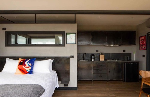 Cape Otway Casa | SKY SHIP 2 Luxury Off-Grid Eco Accommodation