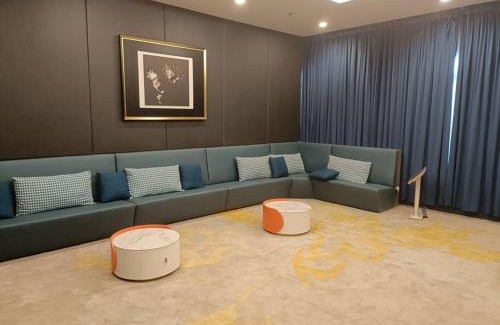 Bukit Indah Apartamento | Sky Trees Netflix and Facilities at Bukit Indah