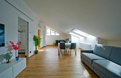 Como Apartamento | Sky View Apartment