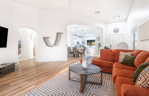 Mountain Vista Ranch Casa | Sky View Paradise– Cozy 3BR Home with Private Pool in Prime Surprise Location