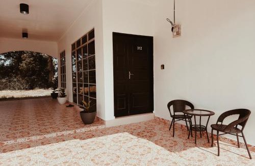 Lubok Buaya Casa | Sky312 Muslim Homestay