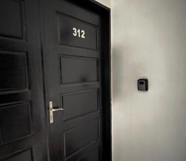 Lubok Buaya Casa | Sky312 Muslim Homestay