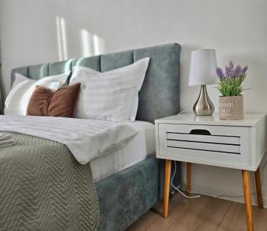 Oradea Apartamento | Skyblue Central apartment - 2 Bedrooms & free parking