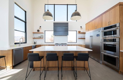 Fish Haven Casa | Skybridge at Bear Lake: Sleeps 61 +14-optional condo, Private Beach, Theatre Rm