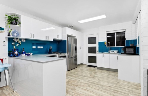 Malua Bay Apartamento | Skyes Beach House - The Upstairs Apartment