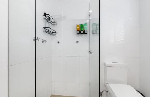 Malua Bay Apartamento | Skyes Beach House - Downstairs Accommodation