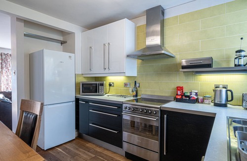 Ambleside Cabaña | Skylark Cottage - a single-level, two-bedroom property on the gentle slopes of Wansfell Pike, yet o