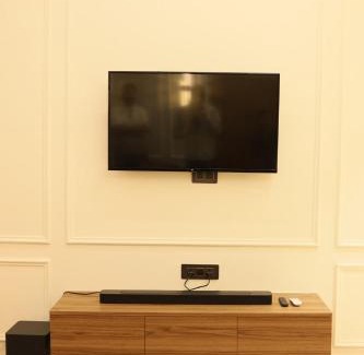 Dehradun Apartamento | Skylight Suites