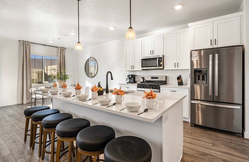 St. George Casa | Skyline 1649|Hot Tub, Nintendo Switch, Community Amenities!