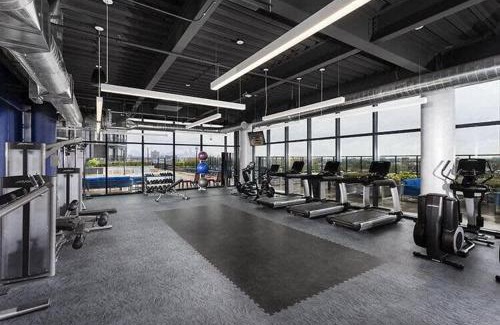 Gateway District Apartamento | Skyline 776 - 2BR 1BR & Studio Units with Parking