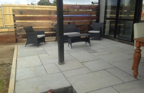Raglan Apartamento | Skyline Apartments - Lower Apartment