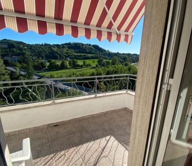 Acqui Terme Apartamento | Skyline Appartamento Lella