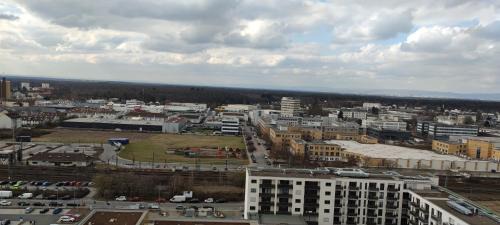 Langen Apartamento | Skyline-Aussicht und fantastische Sonnenuntergänge