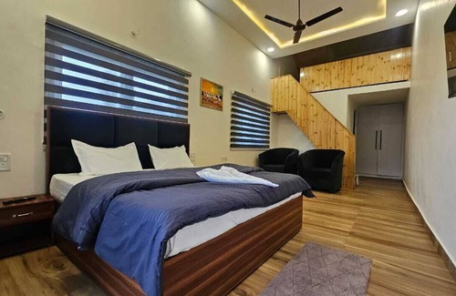 Gagar Hotel | Skyline Cafe And Stay Gagar