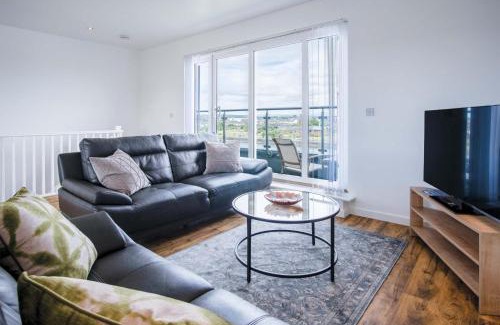 Llanelli Apartamento | Skyline Duplex Penthouse - 3 Bedroom - Llanelli