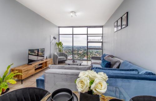 Edenvale Apartamento | Skyline Hideout XL King Bed FREE Parking Views